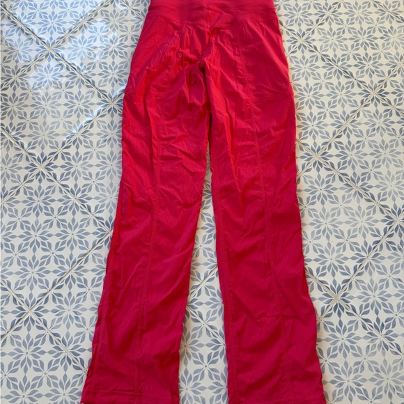 Lululemon Dance Studio Mid-Rise Pant *Regular - Picture 2 of 3